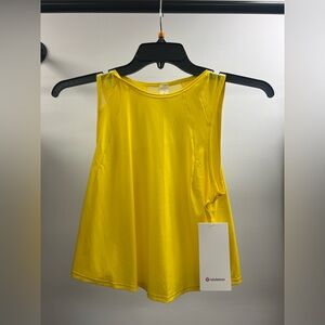 Lululemon sculpt cropped tank size 4 UTYL